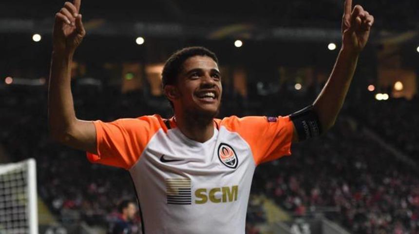 Beşiktaş ve Fenerbah&ccedil;e'nin Taison savaşı