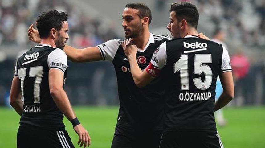 G&ouml;khan G&ouml;n&uuml;l Fenerbah&ccedil;e taraftarına patladı!