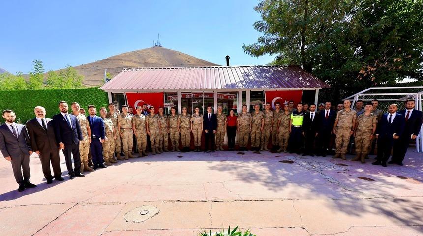 Bitlis'te rütbe terfi töreni düzenlendi
