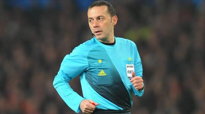 İspanya'da C&uuml;neyt &Ccedil;akır'a b&uuml;y&uuml;k &ouml;vg&uuml;