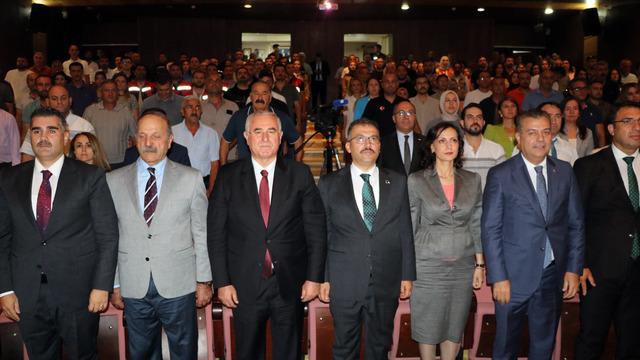 Kamu Başdenetçisi Akarca, Ombudsman Iğdırlılarla Buluşuyor programında konuştu: