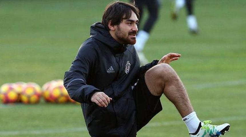 Hem vefak&acirc;r hem fedak&acirc;r: Veli Kavlak