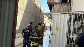 Antakya’da mobilya atölyesinde yangın çıktı