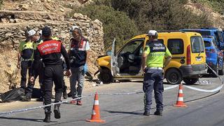 Hafif ticari araçla çarpışan motosikletin sürücüsü öldü