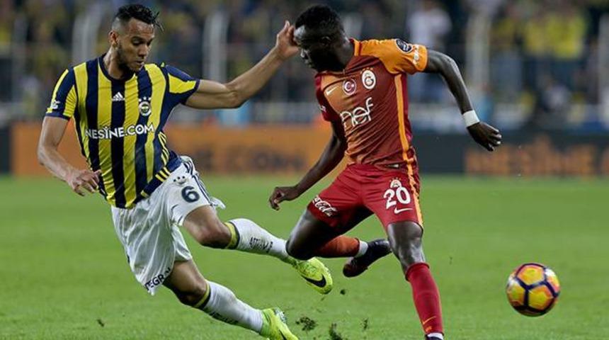 Galatasaray ve Fenerbah&ccedil;e'ye Şampiyonlar Ligi darbesi!