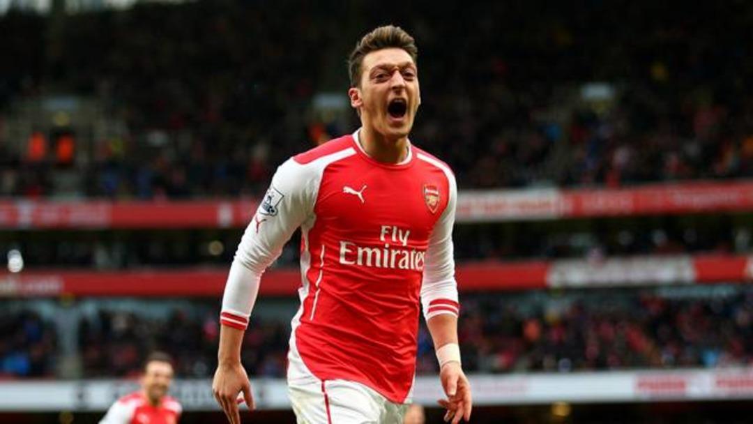 Mesut &Ouml;zil'in serveti dudak u&ccedil;uklattı!