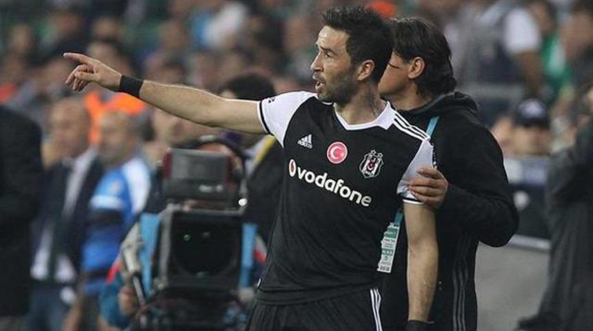 G&ouml;khan G&ouml;n&uuml;l&rsquo;e Bursa&rsquo;da b&uuml;y&uuml;k şok!