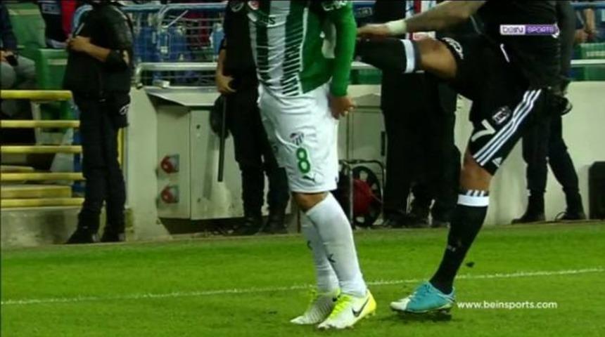 Quaresma'nın hareketinde kasıt var mı? Quaresma'nın hareketi i&ccedil;in ne dediler?