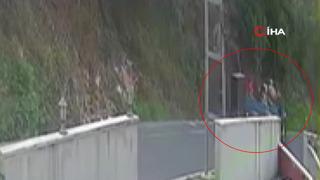 Ordu’da 'patpat' faciası! Kameraya yansıyan feci kazada aynı aileden 4 kişi öldü, 3 yaralı