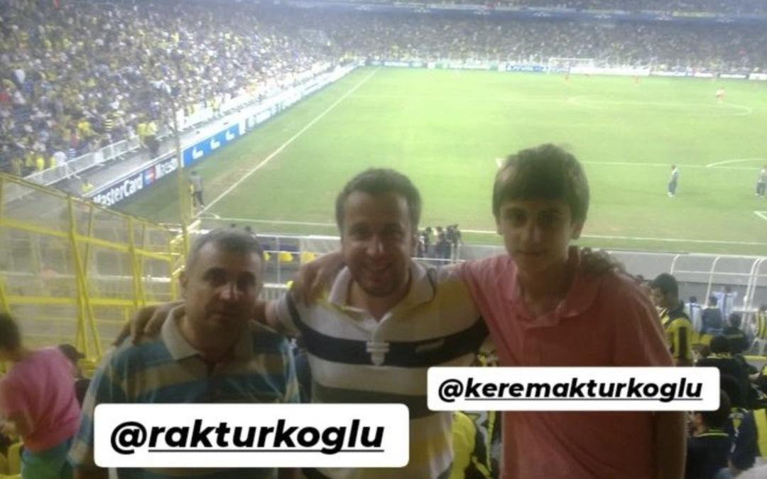 Kerem Aktürkoğlu nun 12 yıl önceki fotoğrafı sızdırıldı! Hangi takımı tuttuğu da ortaya çıktı... 1