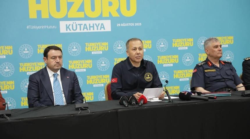 Bakan Yerlikaya açıkladı: "Ülkesine gönüllü geri dönüş yapan Suriyeli sayısı 1 milyon 190 bin 172 oldu"