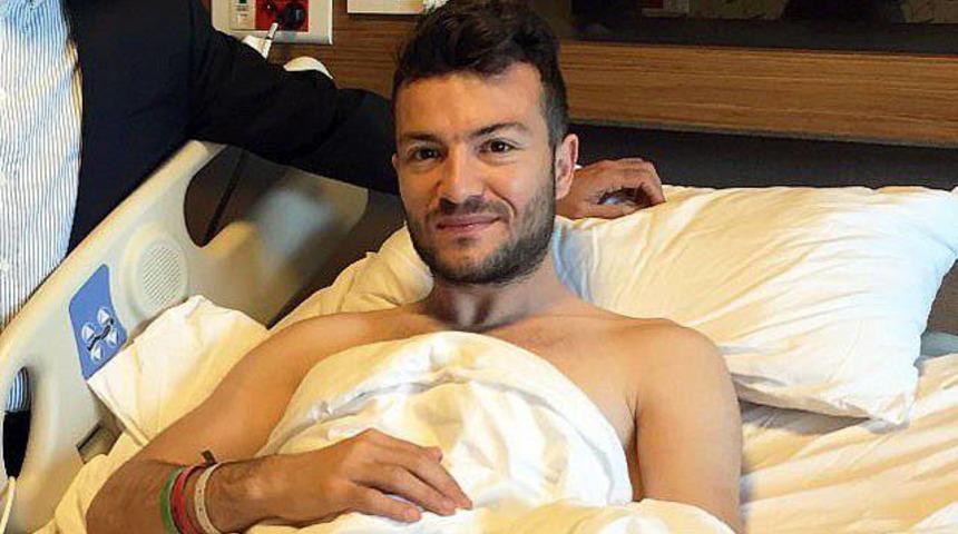 &Ouml;zg&uuml;r &Ccedil;ek ameliyat oldu