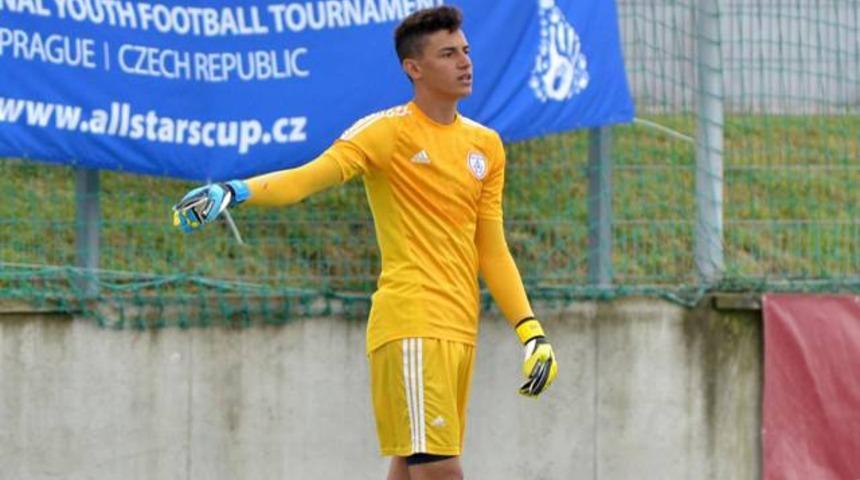 Altınordulu Berke &Ouml;zer Manchester City'de