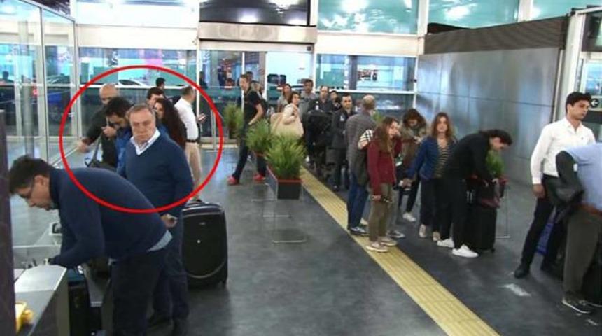 Dick Advocaat, İstanbul'dan ayrıldı