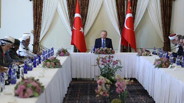 Cumhurbaşkanı Erdoğan İslam alimleri ile bir araya geldi