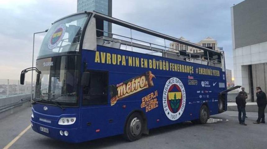 Fenerbah&ccedil;e'nin otob&uuml;s&uuml; bozuldu