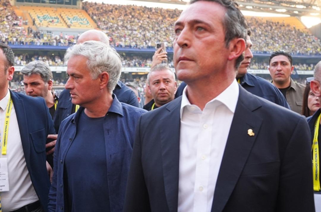Meğer daha kovulmadan önce anlaşmış! İşte Fenerbahçe den gönderilen Jose Mourinho nun yeni takımı... Aziz Yıldırım detayı çok şaşırttı! 1