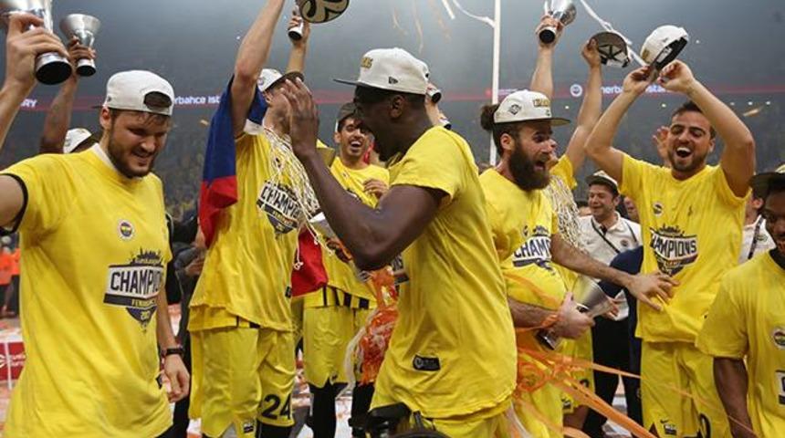 Fenerbah&ccedil;e'nin kupa koleksiyoncusu: Barış Hersek!