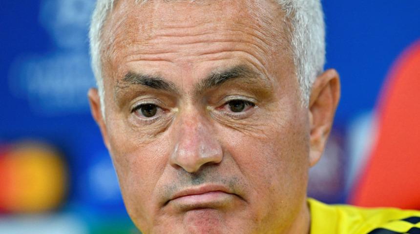 Meğer daha kovulmadan önce anlaşmış! İşte Fenerbahçe'den gönderilen Jose Mourinho'nun yeni takımı... Aziz Yıldırım detayı çok şaşırttı!