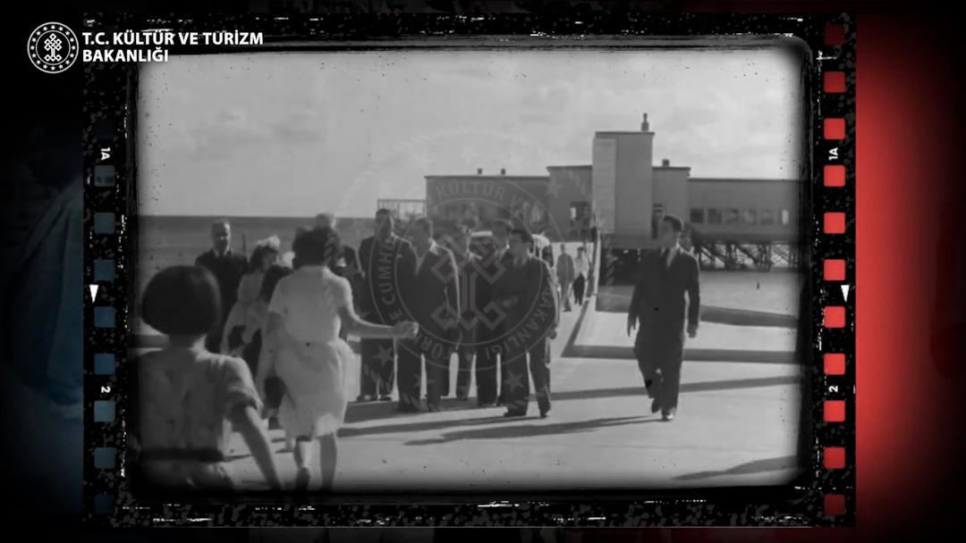 Atatürk ün hiç gün yüzüne çıkmamış görüntüleri! Bakan Ersoy paylaştı 1