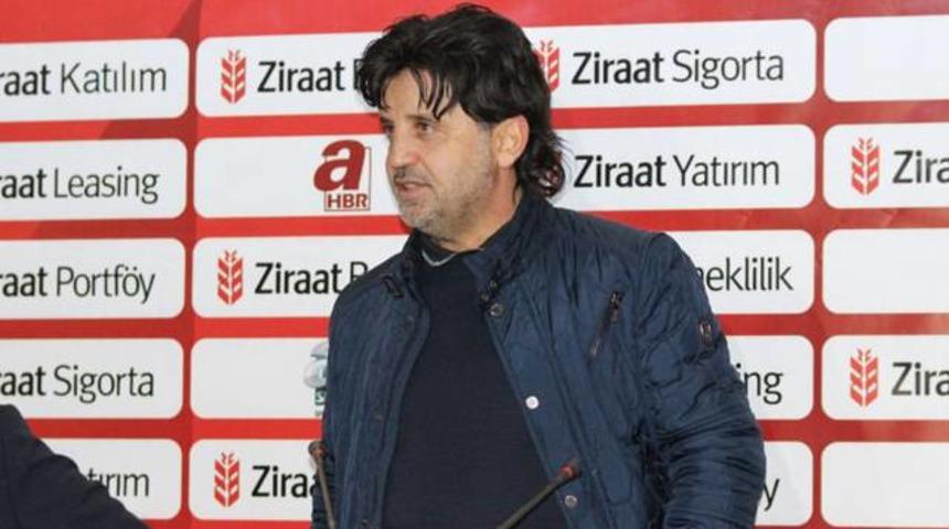 Suat Kaya, Gillingham'ın başına geçiyor!