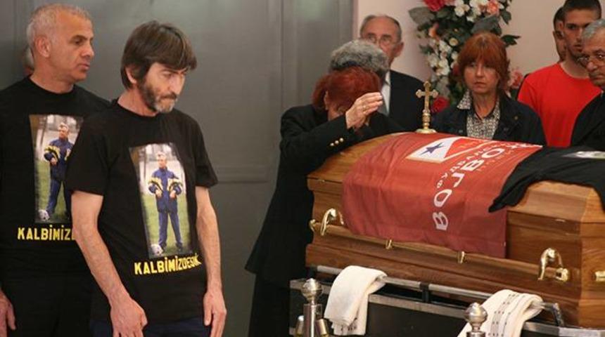 Veselinovic toprağa verildi