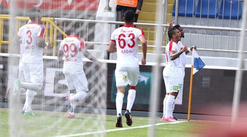 Kasımpaşa 0 - 3 Antalyaspor