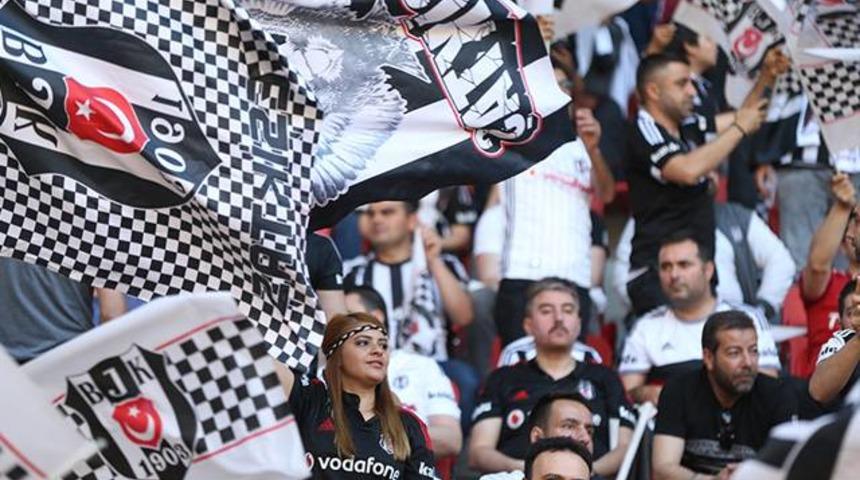 Beşiktaş'tan bir yılda tarihi gelir