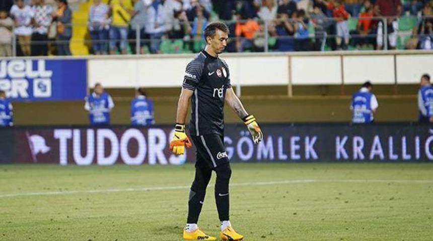 Muslera: Burada evimde gibiyim