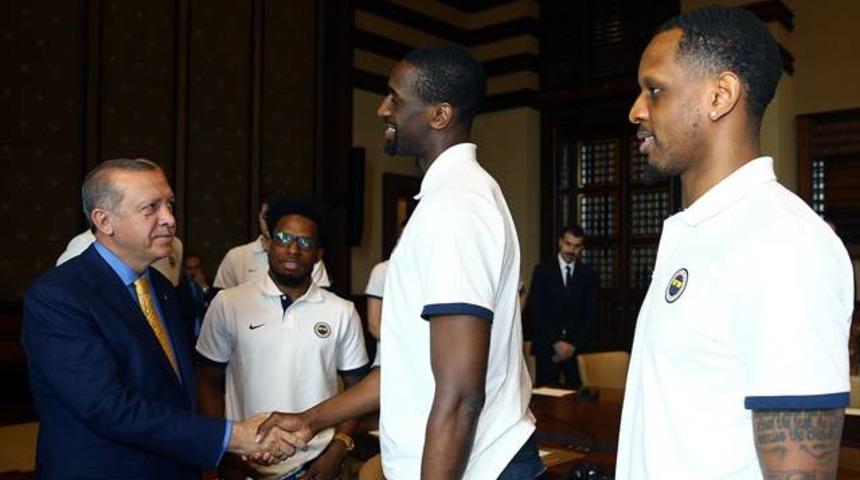 Ekpe Udoh'tan Erdoğan s&ouml;zleri: 'G&ouml;z&uuml;ndeki o tutkuyu g&ouml;rmek...'