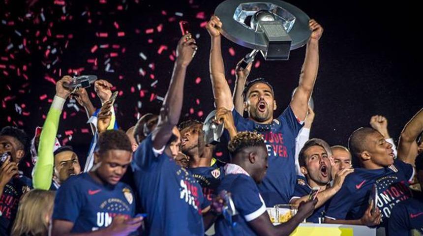 Falcao 2020'ye kadar Monaco'da