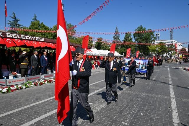Uşak’ta 30 Ağustos Zafer Bayramı coşkuyla kutlandı 12