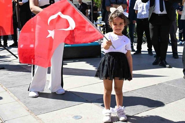 Uşak’ta 30 Ağustos Zafer Bayramı coşkuyla kutlandı 11