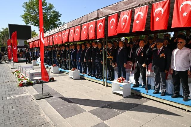 Uşak’ta 30 Ağustos Zafer Bayramı coşkuyla kutlandı 9