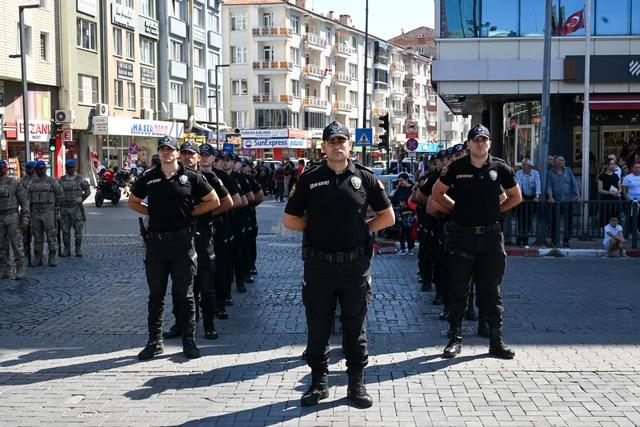 Uşak’ta 30 Ağustos Zafer Bayramı coşkuyla kutlandı 7