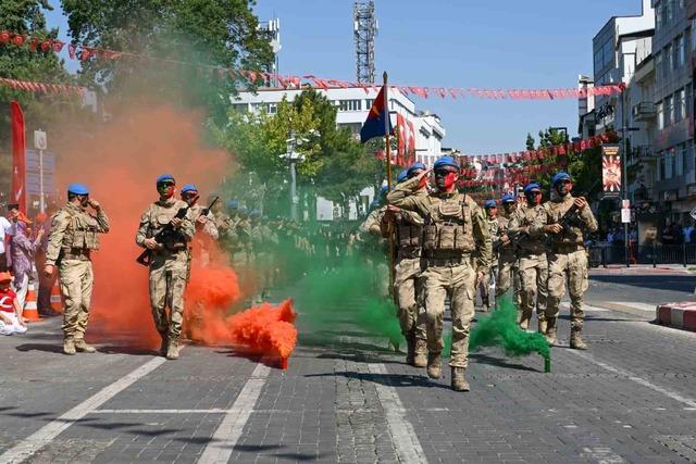 Uşak’ta 30 Ağustos Zafer Bayramı coşkuyla kutlandı 6