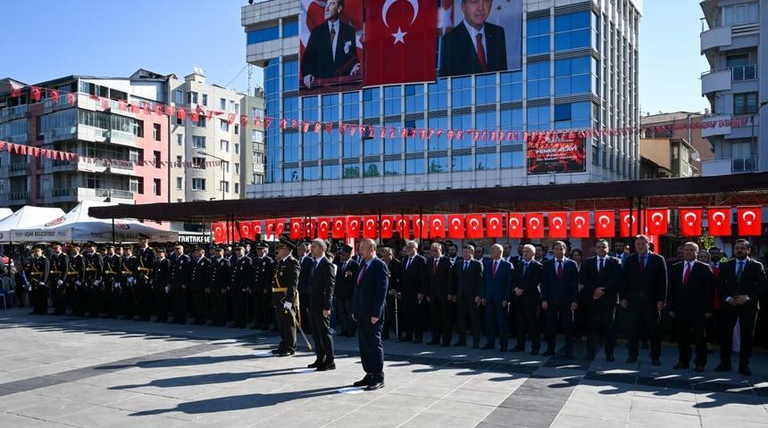 Uşak’ta 30 Ağustos Zafer Bayramı coşkuyla kutlandı