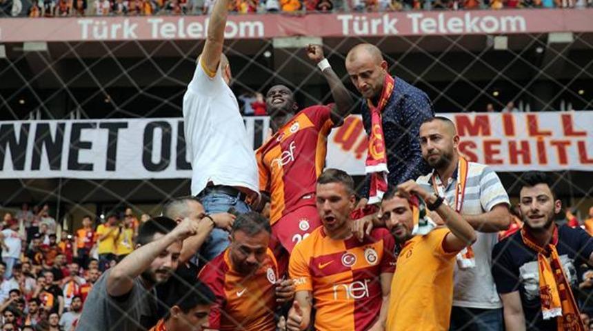 Ralf Rangnick Bruma i&ccedil;in İstanbul'a geldi