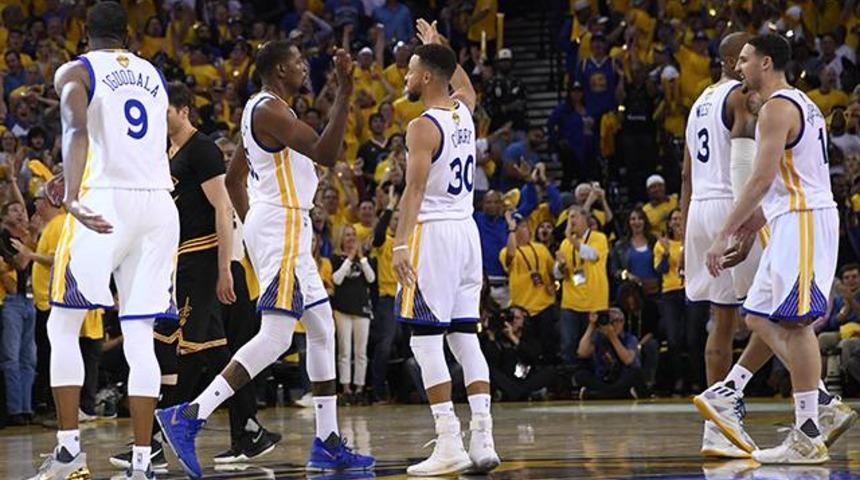 Golden State Warriors 132 - 113 Cleveland Cavaliers