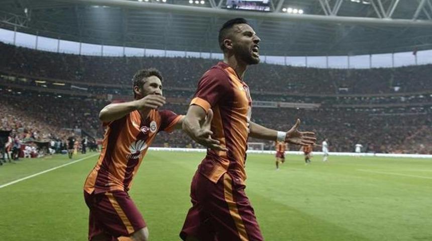 Galatasaray Yasin &Ouml;ztekin ve Sabri Sarıoğlu'yla uzatıyor