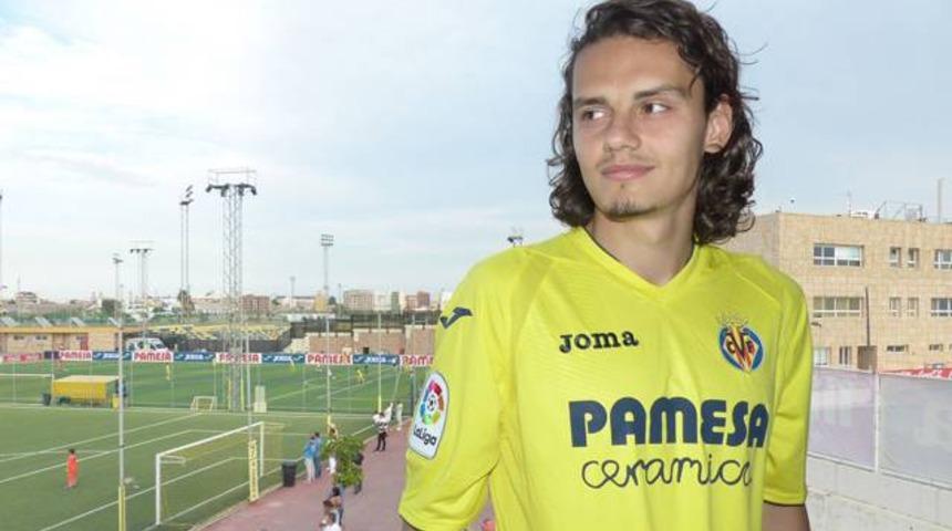 Enes &Uuml;nal d&uuml;nya devini reddetti
