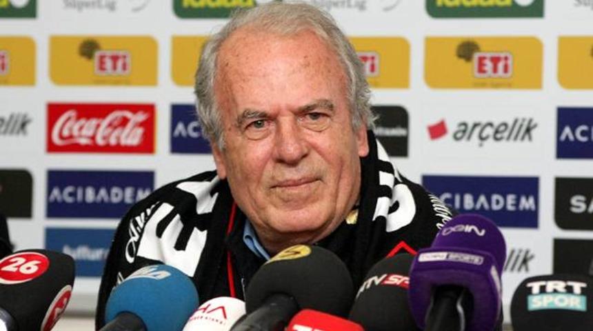 Eskişehirspor'da Mustafa Denizli ile yollar ayrıldı