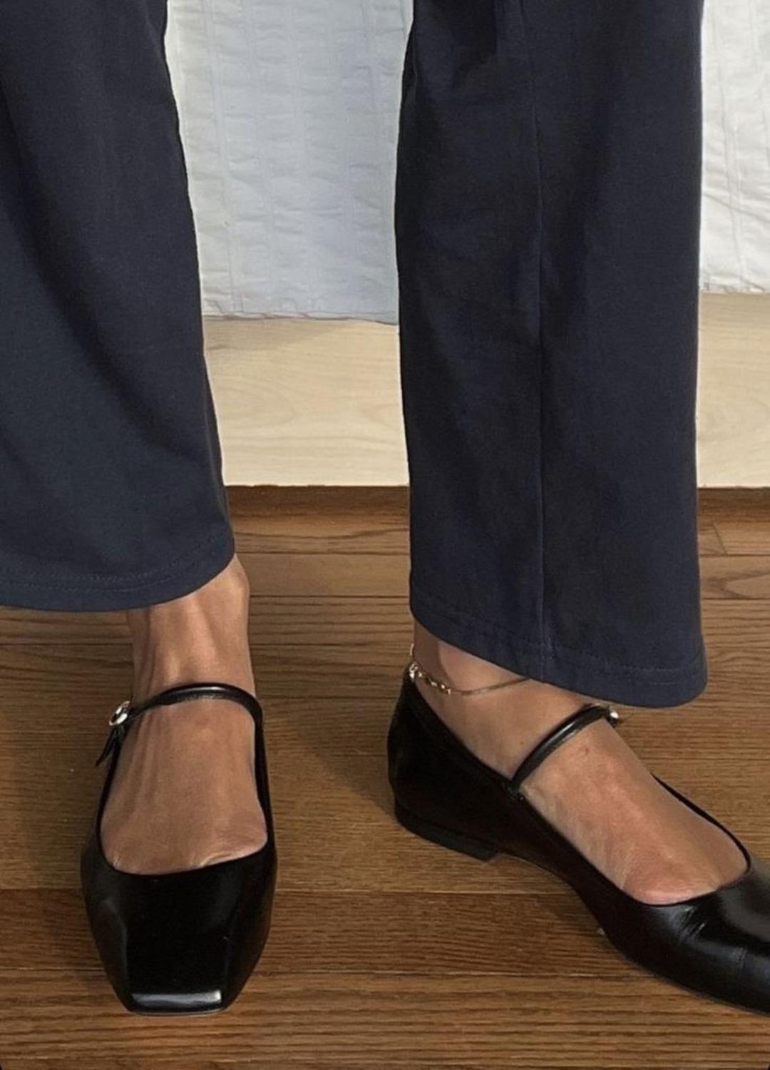 Her çalışan kadının dolabında mutlaka olması gereken 10 demirbaş parça 7