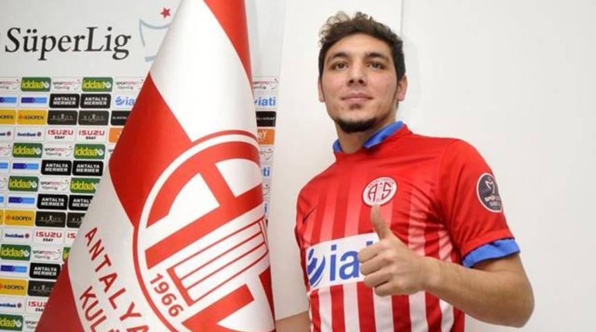 Galatasaray Salih Dursun&rsquo;dan zarar etti