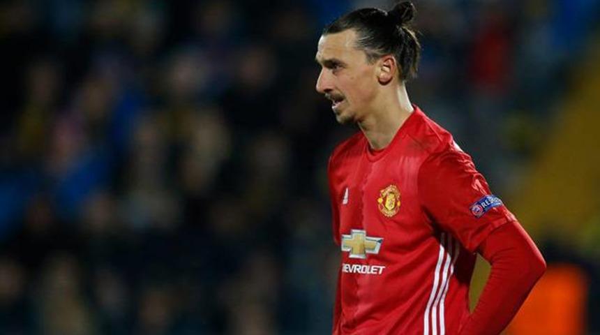 Manchester United Ibrahimovic'in opsiyonunu kullanmayacak