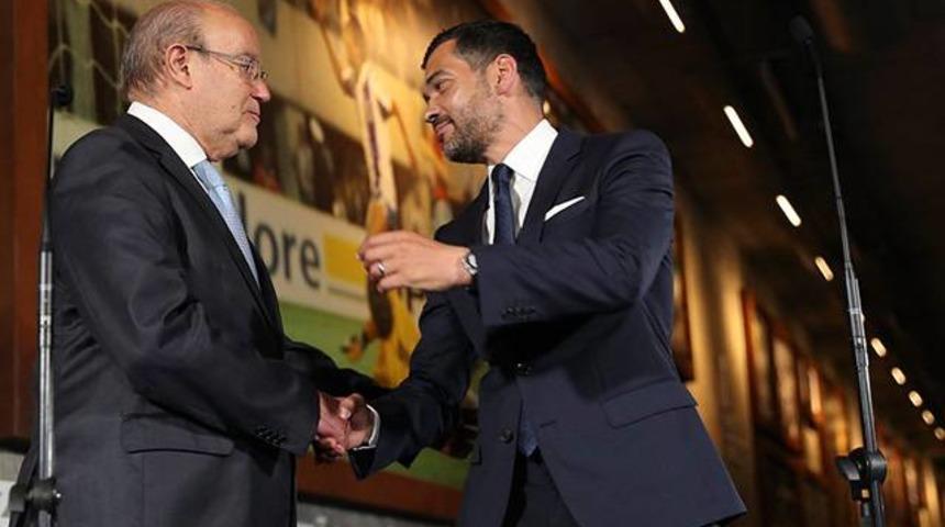 Sergio Concei&ccedil;ao Porto'nun başına ge&ccedil;ti