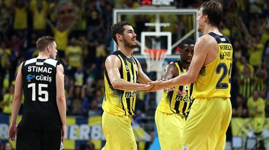 Fenerbah&ccedil;e 75 - 69 Beşiktaş Sompo Japan