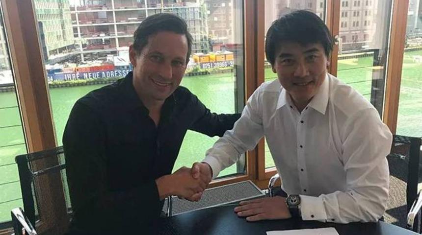 Burak Yılmaz'ın yeni hocası Roger Schmidt oldu