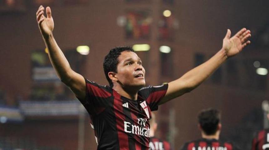Beşiktaş, Aboubakarı'ın yerine Carlos Bacca'yı getiriyor