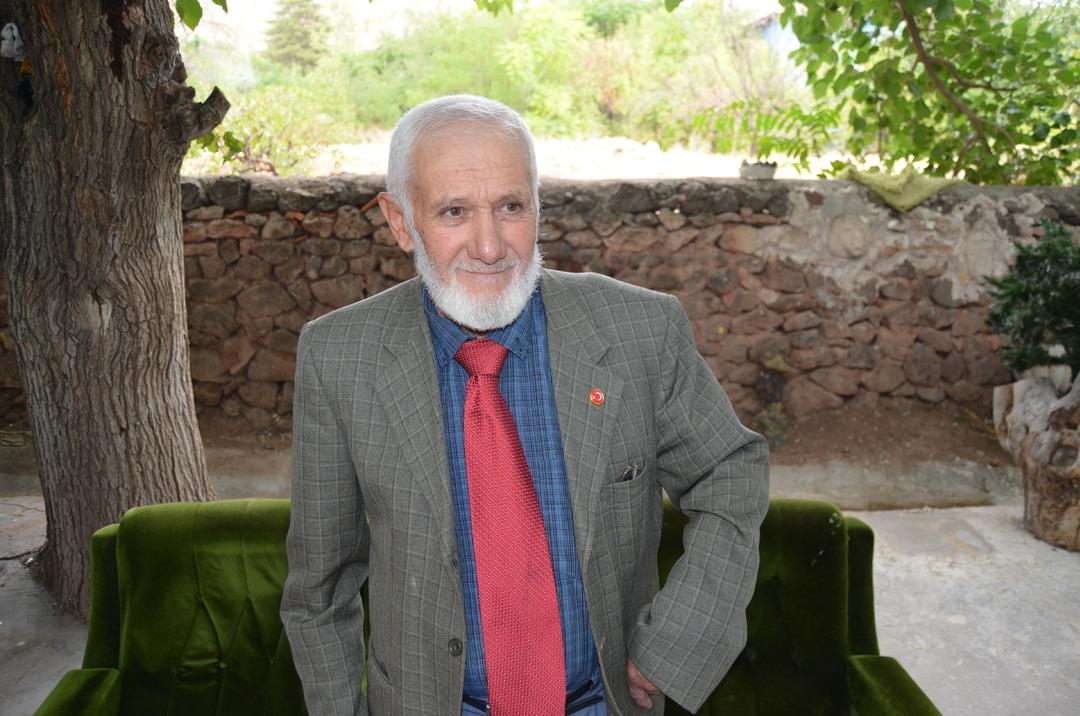 Atatürk e benzeyen sesi ile tanınıyor: Emekli postacı Onuncu Yıl Nutku nu okudu! 2